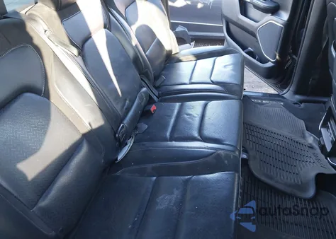 2019 Ram 1500 Laramie 4X4 5'7 Box from USA, damaged, VIN 1C6SRFJT0KN712967